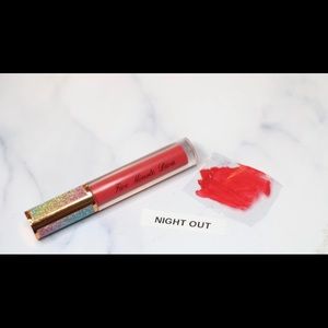 Vegan kiss proof lipstick